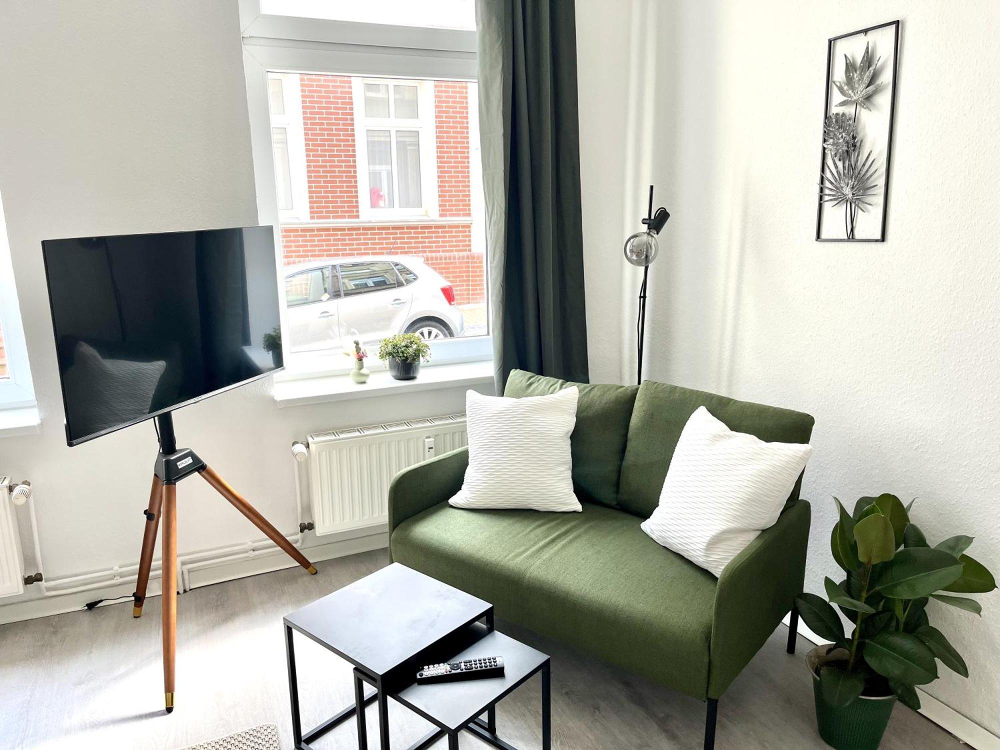 Endless: Studio Mit Netflix + Workstation Im Zentrum Schwerin  Extérieur photo