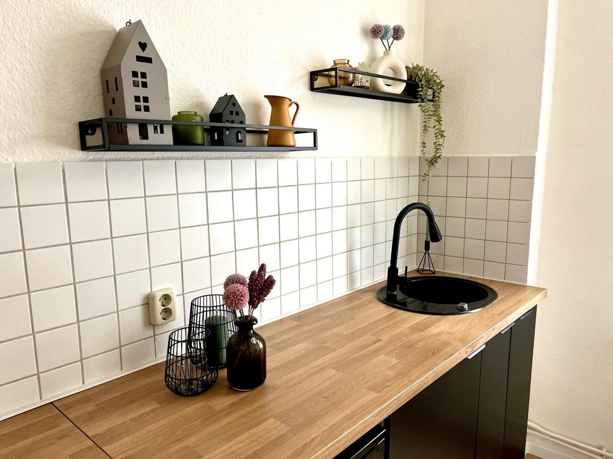 Endless: Studio Mit Netflix + Workstation Im Zentrum Schwerin  Extérieur photo